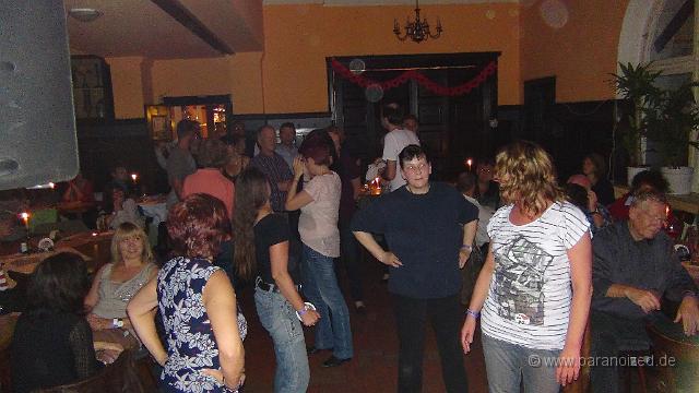 Neuhausen 2013-10-17.jpg - Und so ging es dann weiter: Die Ruhe kam, der Saal leerte sich und den Staub nahmen wir mit raus ;)